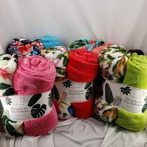 Tropical Flannel Throw Set NWT